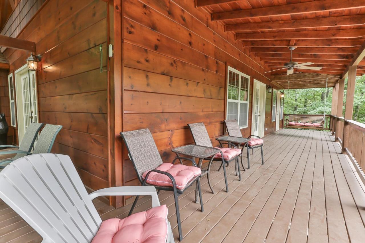 Heaven On The Toccoa Where You Will Enjoy The Sites And Sounds Of The Toccoa River Mineral Bluff Exterior photo