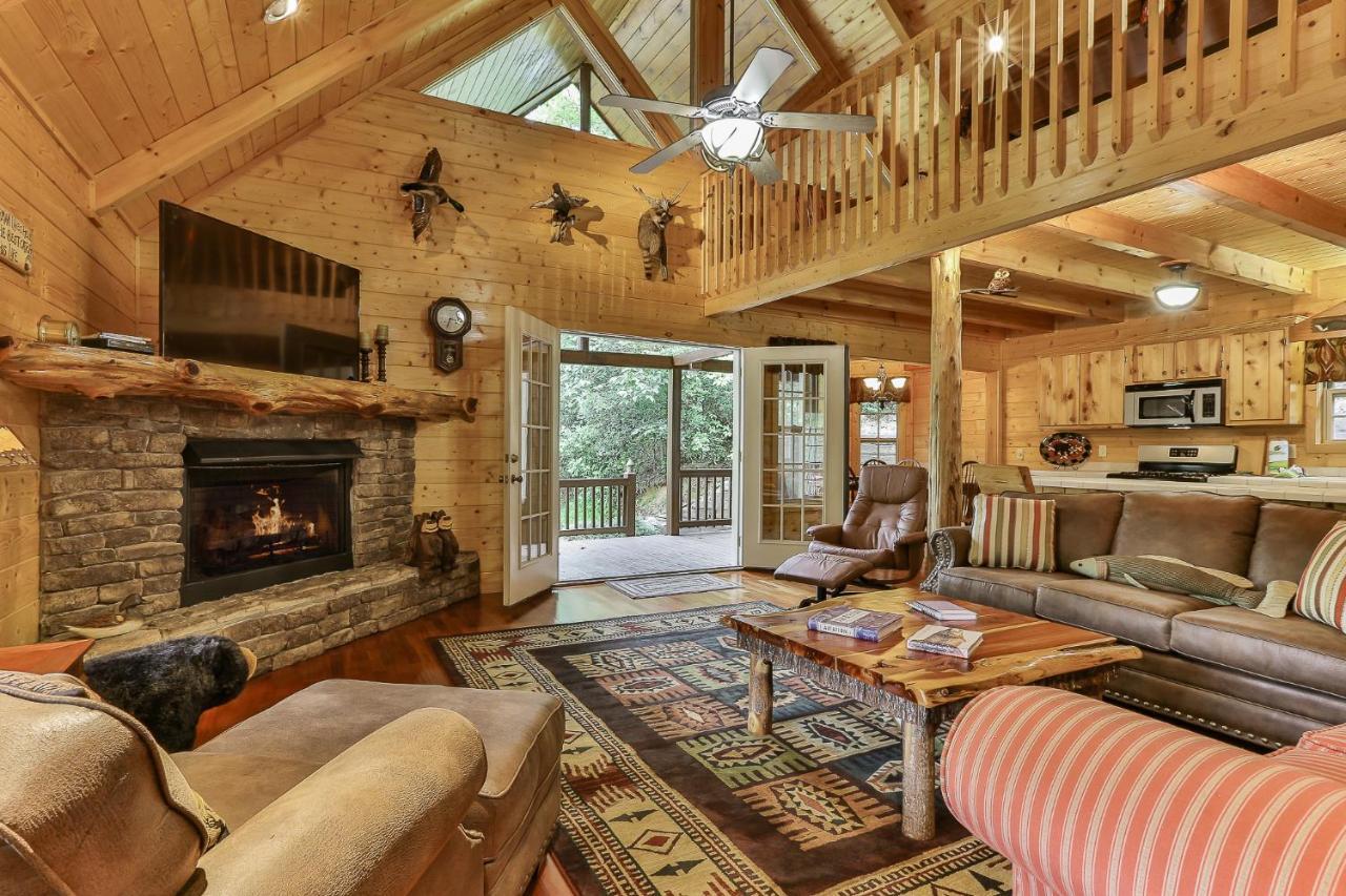 Heaven On The Toccoa Where You Will Enjoy The Sites And Sounds Of The Toccoa River Mineral Bluff Exterior photo